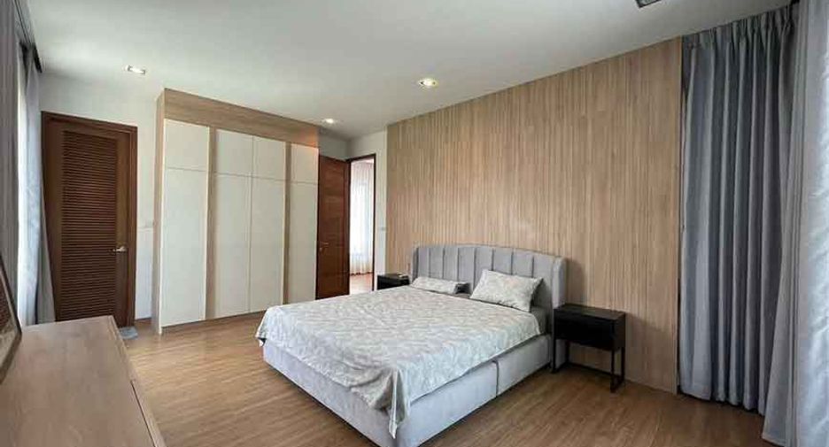 For sale 4 bedrooms villa in Hang Dong, Chiang Mai