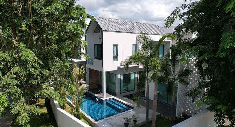 For sale 4 bedrooms villa in Hang Dong, Chiang Mai