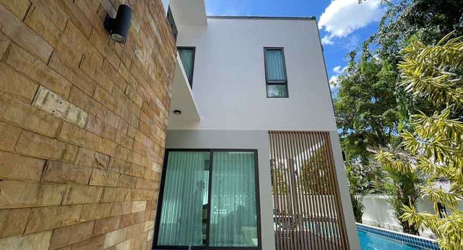 For sale 4 bedrooms villa in Hang Dong, Chiang Mai