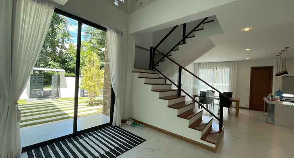 For sale 4 bedrooms villa in Hang Dong, Chiang Mai