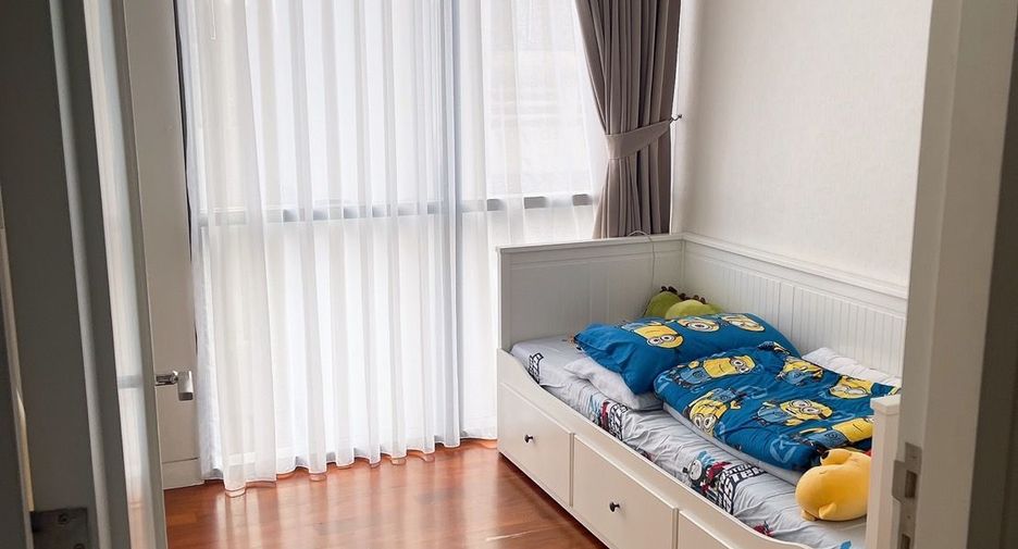 For sale 2 bedrooms condo in Khlong Toei, Bangkok
