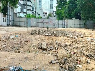 出售 土地 在 Watthana, 曼谷