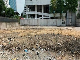 出售 土地 在 Watthana, 曼谷