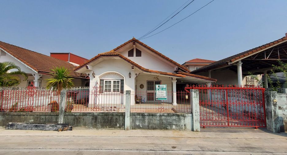 For sale 3 Beds house in Krathum Baen, Samut Sakhon
