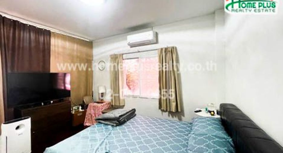 À vendre 5 chambres maison à Khlong Sam Wa, Bangkok
