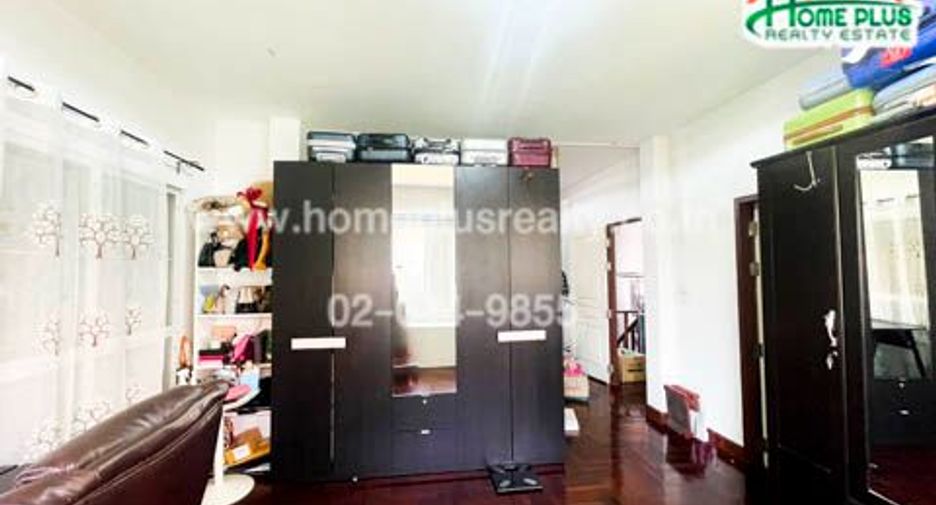 À vendre 5 chambres maison à Khlong Sam Wa, Bangkok