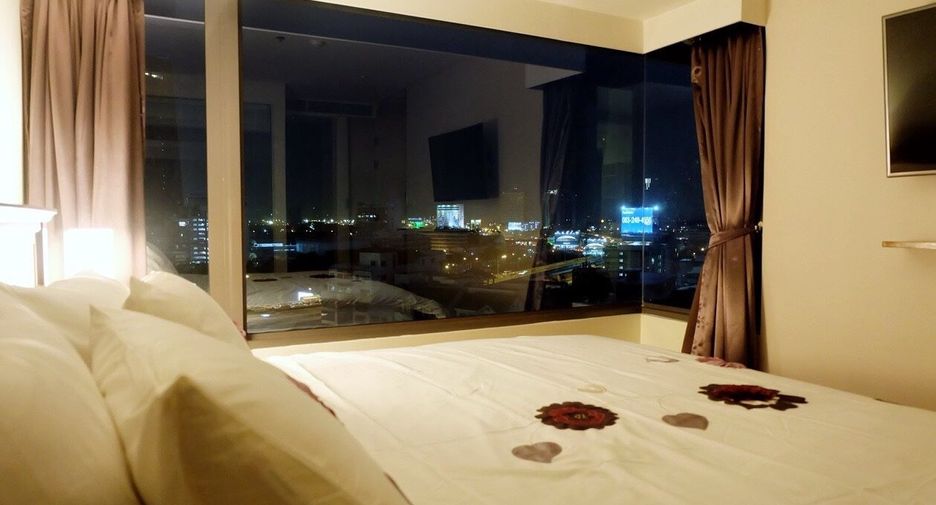 For rent そして for sale 2 ベッドルーム condo in Sathon, Bangkok