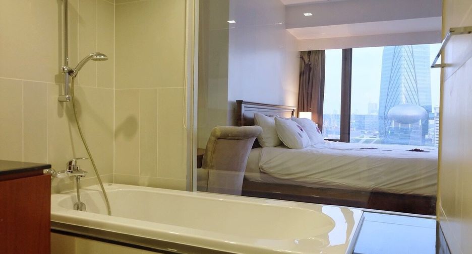For rent そして for sale 2 ベッドルーム condo in Sathon, Bangkok