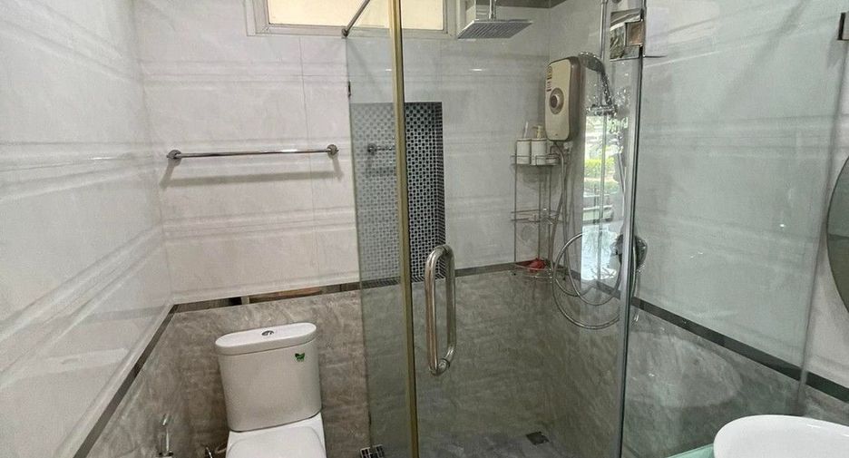 Haus zur Miete und zum Kauf mit 3 Zimmer in Kaeng Krachan, Phetchaburi
