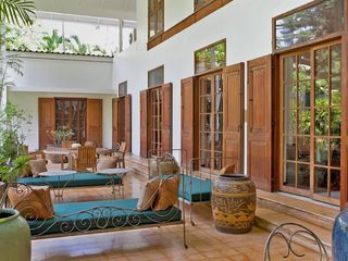 For sale 4 Beds house in Pathum Wan, Bangkok