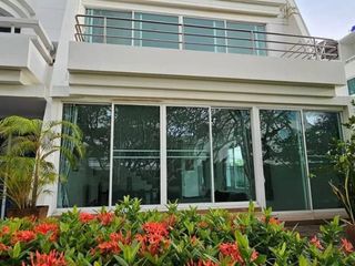 For rent 4 bed townhouse in Jomtien, Pattaya