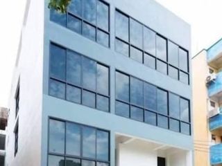 For rent and for sale retail Space in Din Daeng, Bangkok
