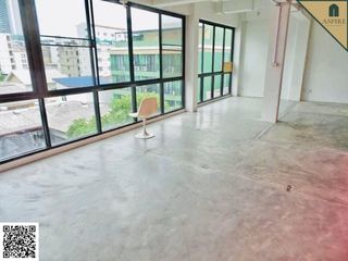 For rent and for sale retail Space in Din Daeng, Bangkok