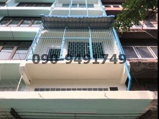 For rent 4 bedrooms retail Space in Rat Burana, Bangkok