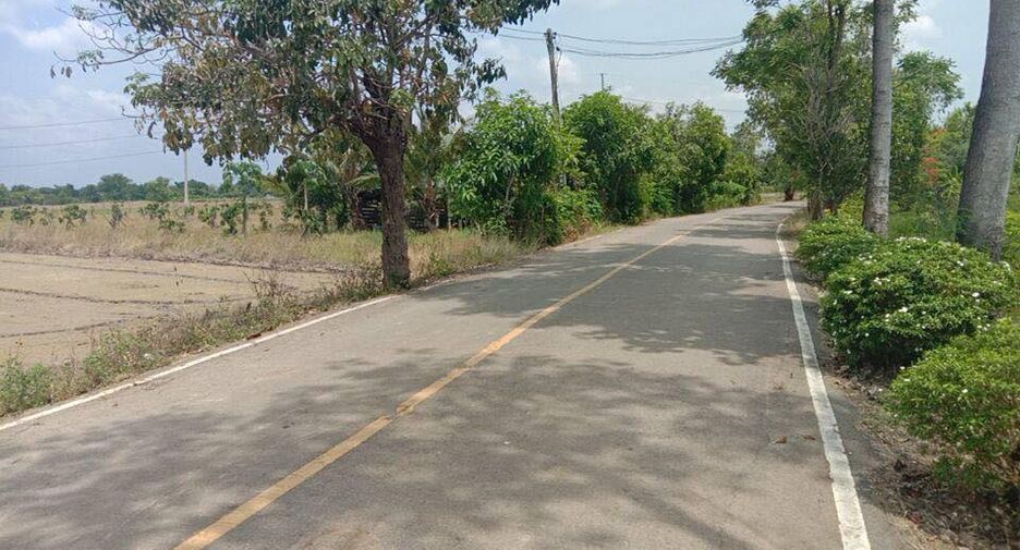 For sale land in San Kamphaeng, Chiang Mai