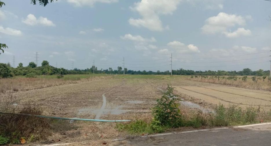 For sale land in San Kamphaeng, Chiang Mai
