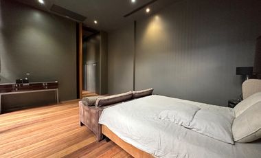 À vendre 4 chambres maison à Lat Phrao, Bangkok