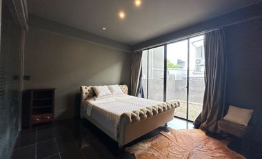 À vendre 4 chambres maison à Lat Phrao, Bangkok