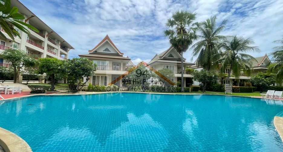 For sale 3 bedrooms condo in Cha Am, Phetchaburi