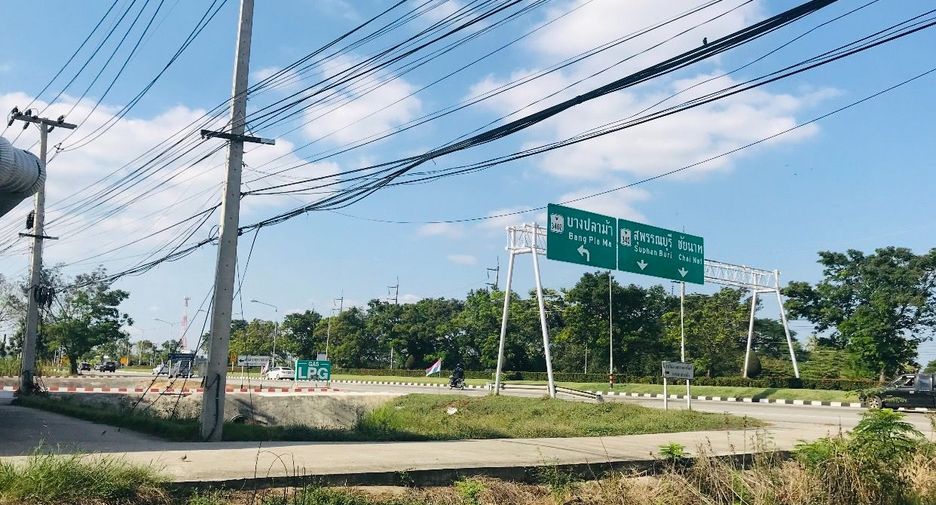 Local comercial en venta de 4 habitaciones en Bang Pla Ma, Suphan Buri
