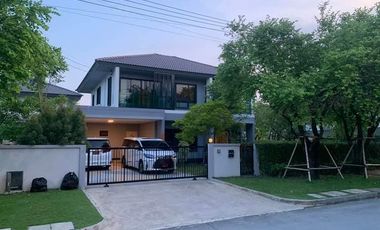 Casa en alquiler y en venta de 4 habitaciones en Bang Phli, Samut Prakan