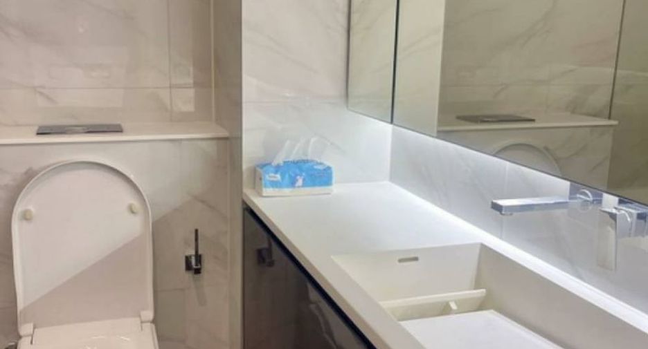 For rent 1 bed condo in Huai Khwang, Bangkok