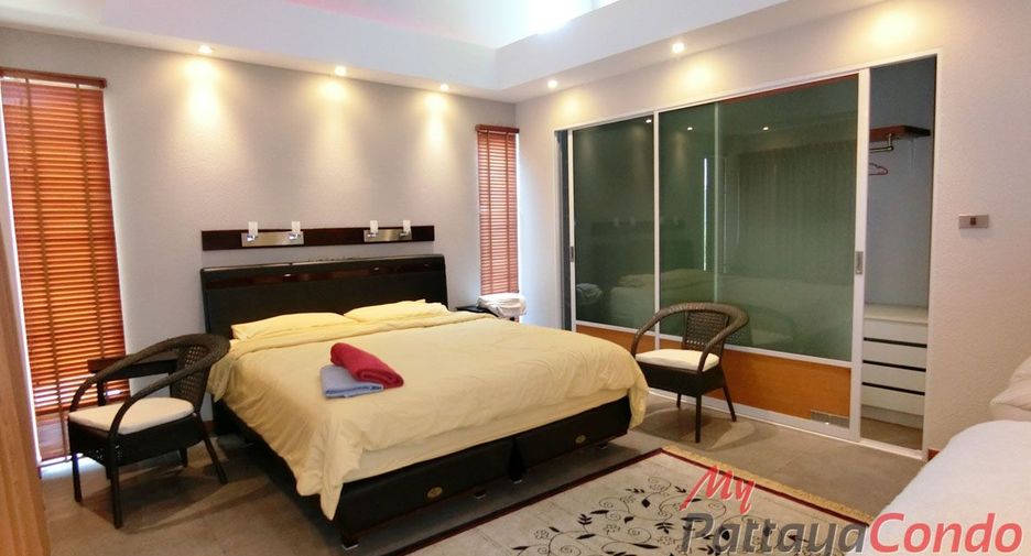 For rent 4 bedrooms house in Bang Lamung, Chonburi
