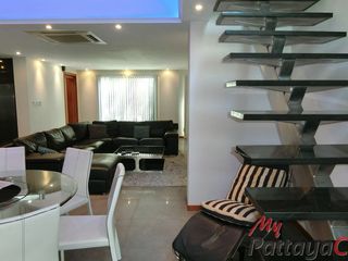 For rent 4 bedrooms house in Bang Lamung, Chonburi
