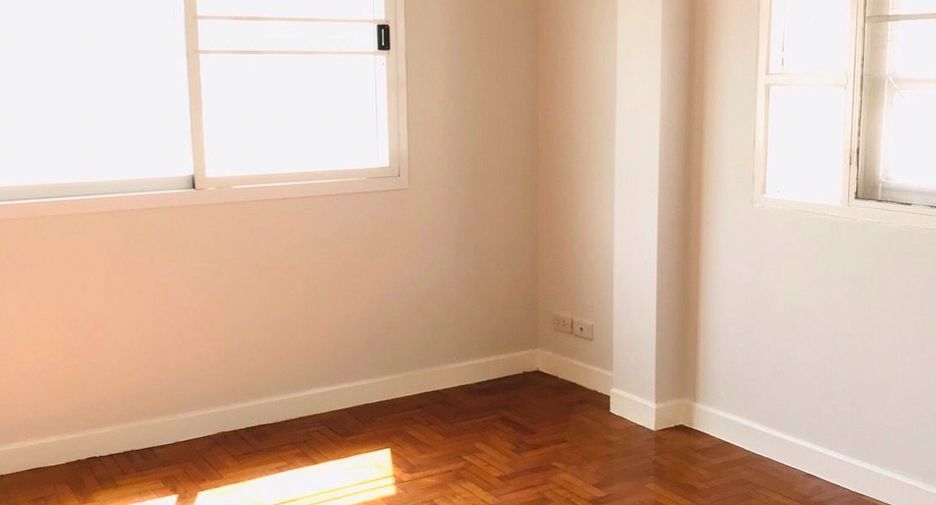 For sale 3 bedrooms house in Bang Khae, Bangkok