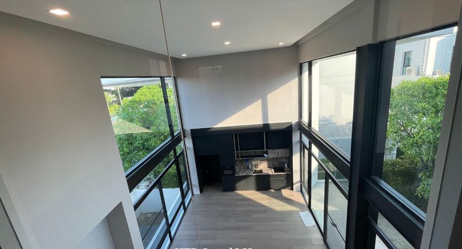 Casa en venta de 4 habitaciones en Saphan Sung, Bangkok