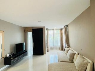 For rent 6 Beds house in Khan Na Yao, Bangkok