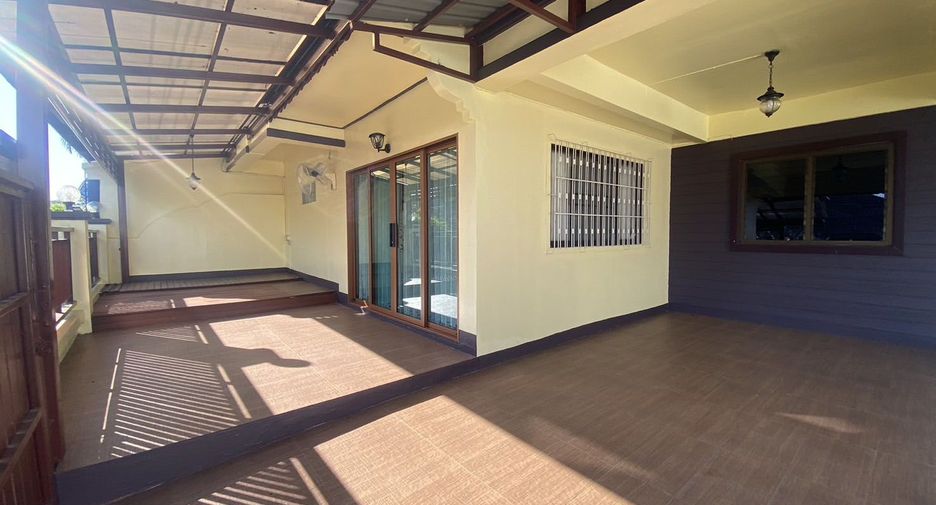 Haus zum Kauf mit 3 Zimmer in Mueang Chiang Mai, Chiang Mai