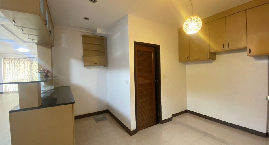 Haus zum Kauf mit 3 Zimmer in Mueang Chiang Mai, Chiang Mai