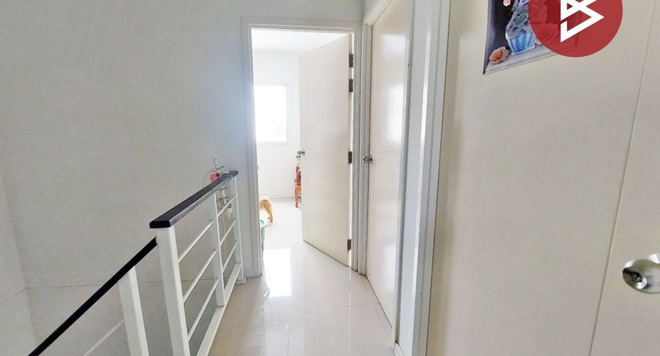 Reihenhaus zum Kauf mit Studio in Mueang Samut Prakan, Samut Prakan