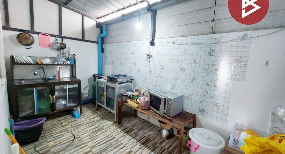 Reihenhaus zum Kauf mit Studio in Mueang Samut Prakan, Samut Prakan