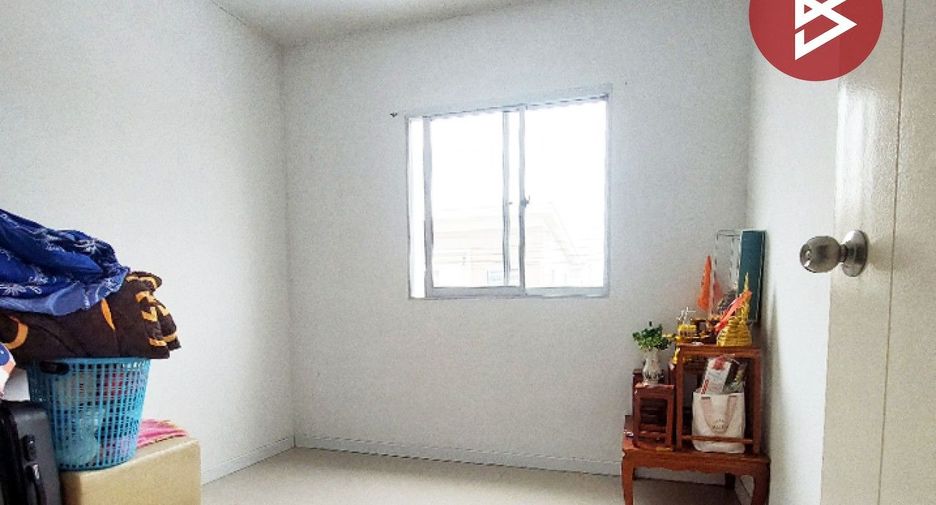 Reihenhaus zum Kauf mit Studio in Mueang Samut Prakan, Samut Prakan