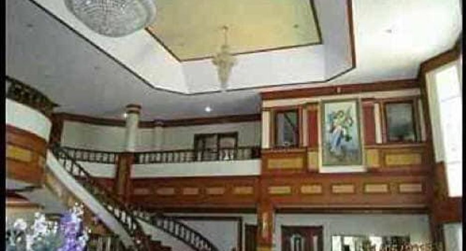 À vendre 5 chambres maison à Phutthamonthon, Nakhon Pathom