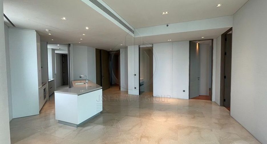 For sale 2 bedrooms condo in Khlong San, Bangkok
