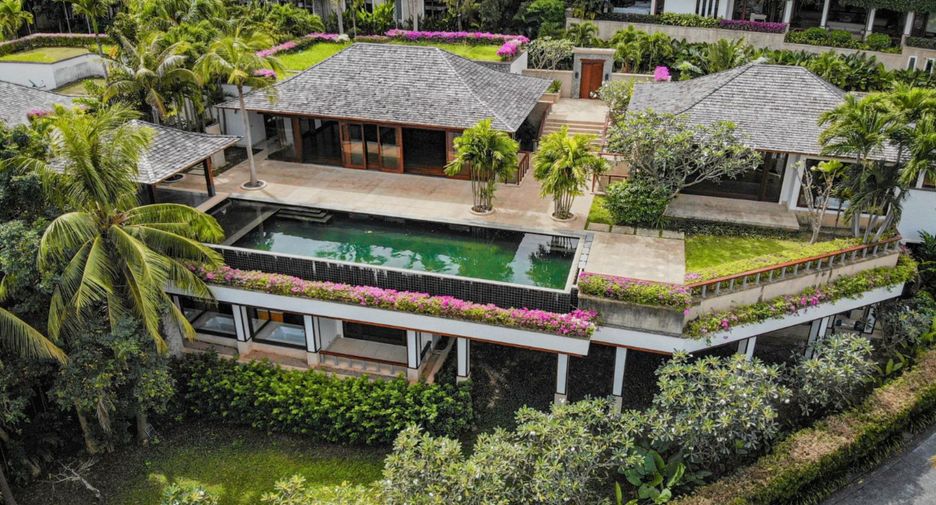 For sale 4 bedrooms villa in Kathu, Phuket
