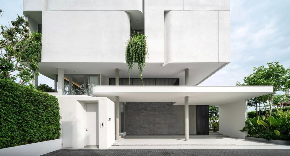 For sale 4 bedrooms house in Prawet, Bangkok