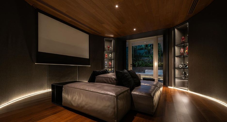 For sale 4 bedrooms house in Prawet, Bangkok