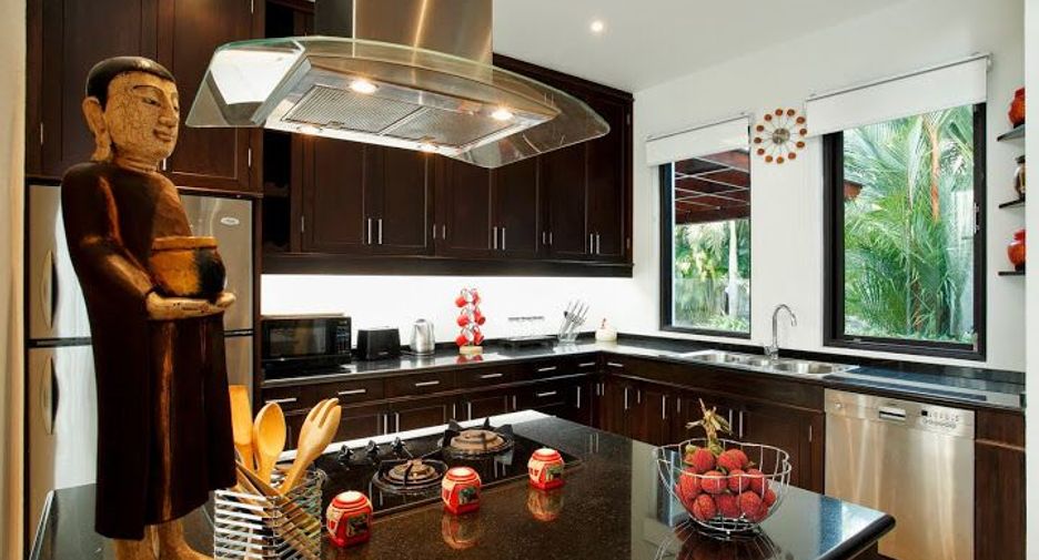 Villa en alquiler de 3 habitaciones en Thalang, Phuket