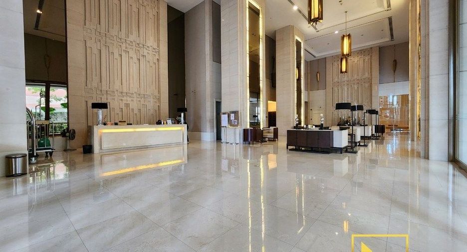 Condo en alquiler de 2 habitaciones en Pathum Wan, Bangkok