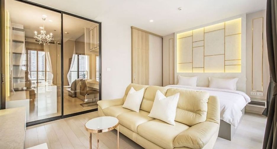 For sale 1 Beds condo in Pathum Wan, Bangkok