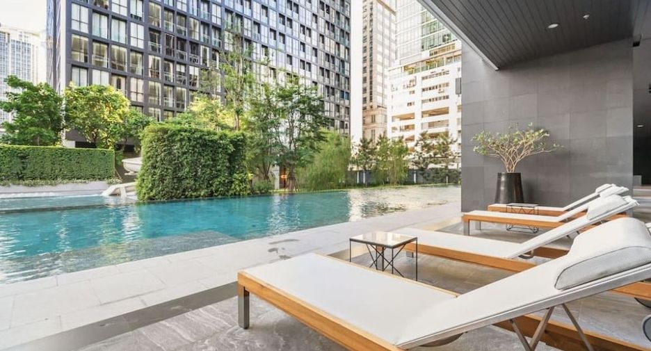 For sale 1 Beds condo in Pathum Wan, Bangkok