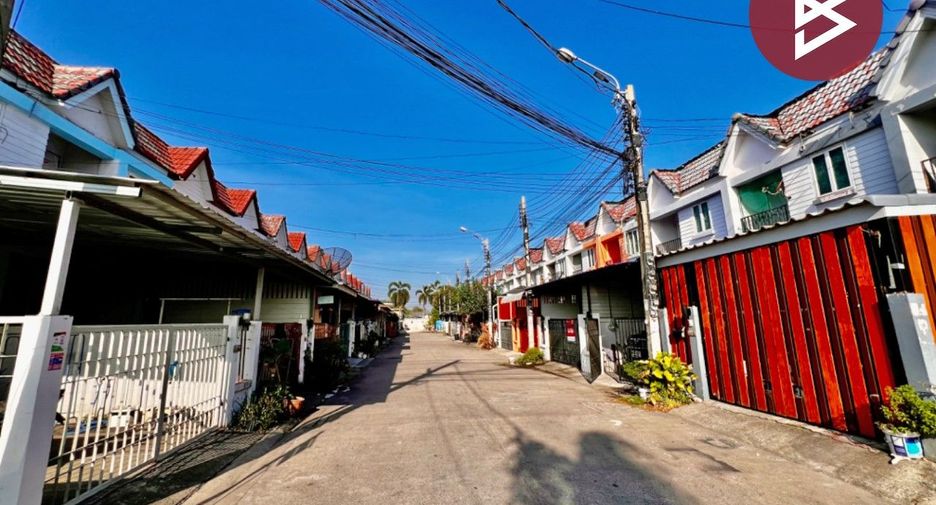 For sale 2 bed townhouse in Bang Bo, Samut Prakan