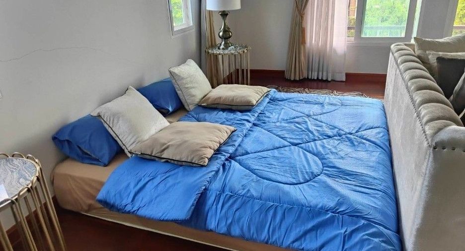 For rent 4 bedrooms house in Thung Khru, Bangkok