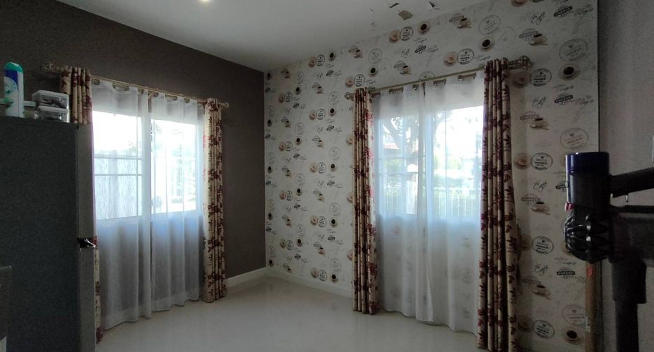 À vendre 3 chambres maison à Si Racha, Chonburi