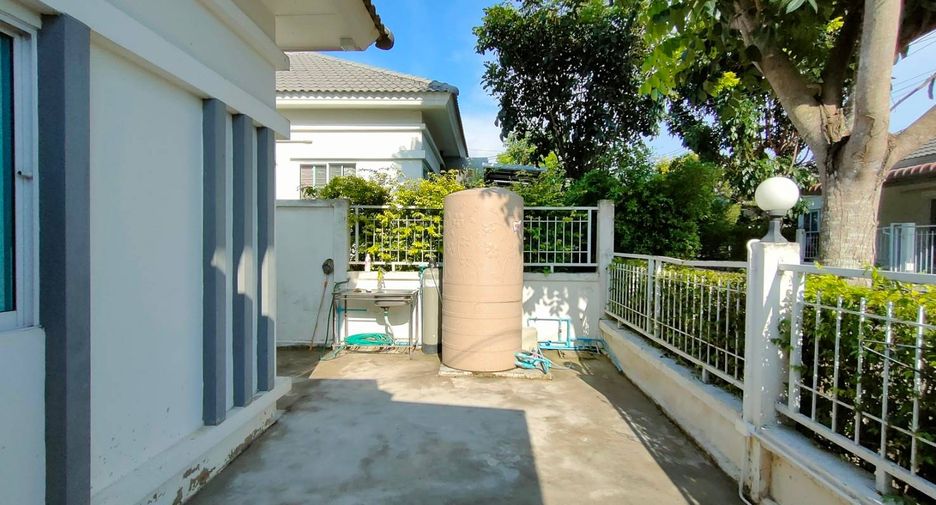 À vendre 3 chambres maison à Si Racha, Chonburi