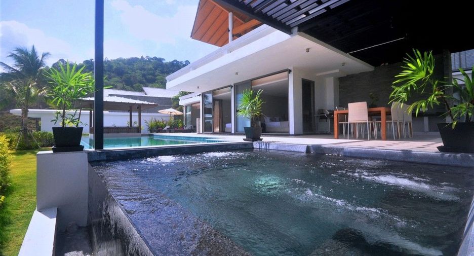 For sale 6 bedrooms villa in Kathu, Phuket